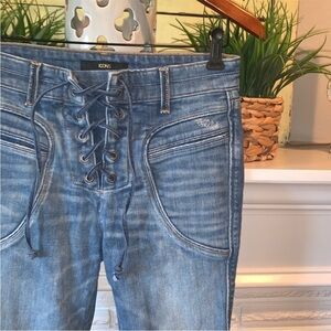 ICONS Valhalla Lace Up Skinny Distressed Raw Hem Ankle Jeans Size 27 Used